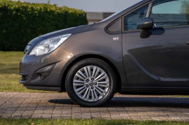 Opel Meriva (2014) thumbnail 8