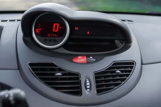Renault Twingo (2013) thumbnail 18