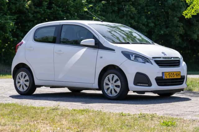 Peugeot 108 (2021) thumbnail 2