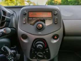 Peugeot 108 (2021) thumbnail 16