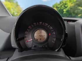 Peugeot 108 (2021) thumbnail 17