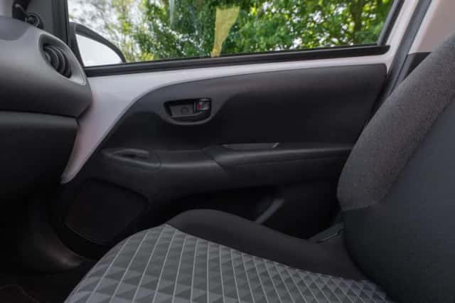 Peugeot 108 (2021) thumbnail 18
