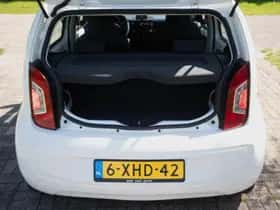 Volkswagen Up! (2014) thumbnail 18