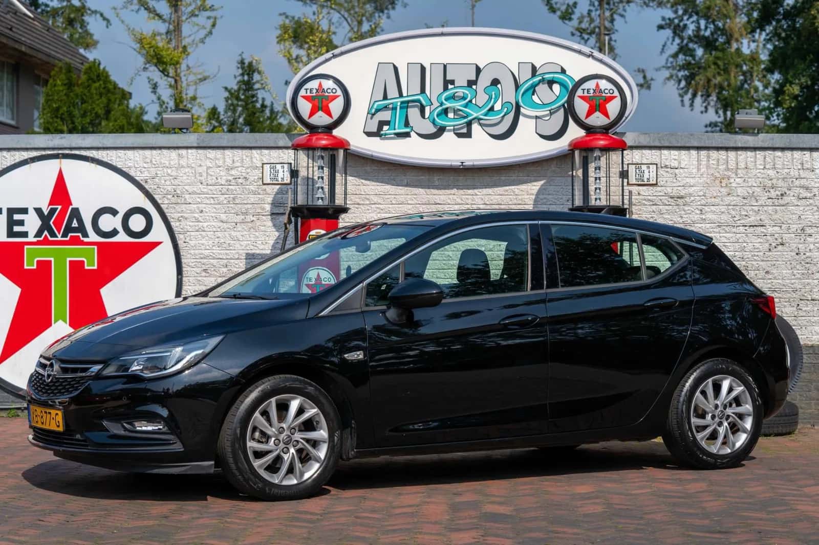 Opel Astra (2018) — foto 1