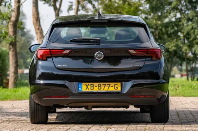 Opel Astra (2018) thumbnail 11