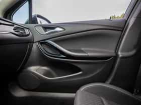 Opel Astra (2018) thumbnail 19