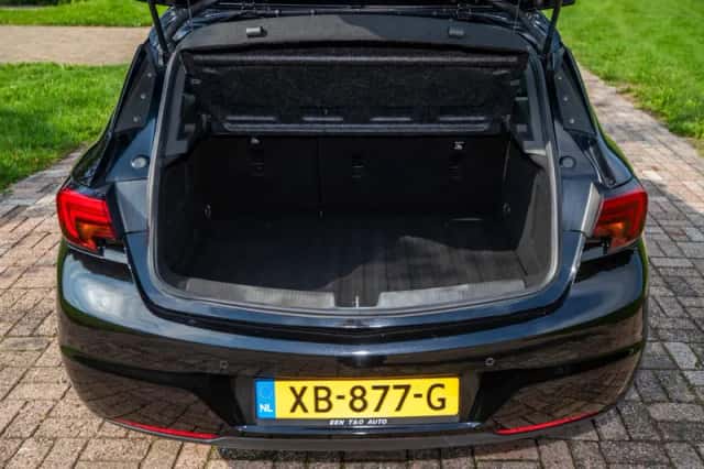 Opel Astra (2018) thumbnail 20