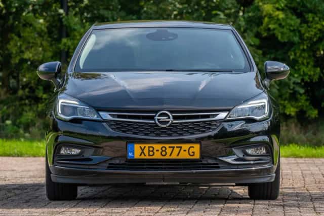 Opel Astra (2018) thumbnail 9