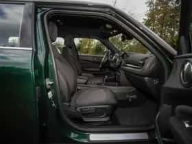 MINI Clubman (2018) thumbnail 14