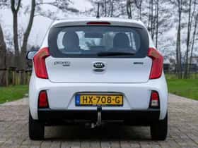 Kia Picanto (2016) thumbnail 11