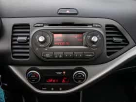 Kia Picanto (2016) thumbnail 18