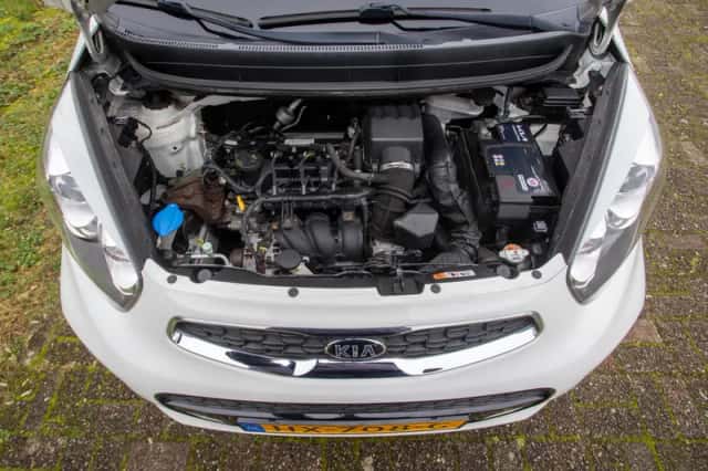 Kia Picanto (2016) thumbnail 22
