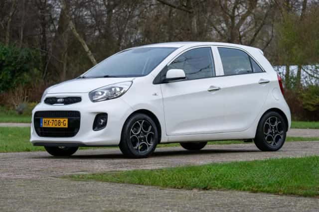 Kia Picanto (2016) thumbnail 6