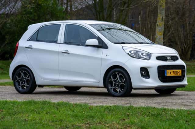 Kia Picanto (2016) thumbnail 8