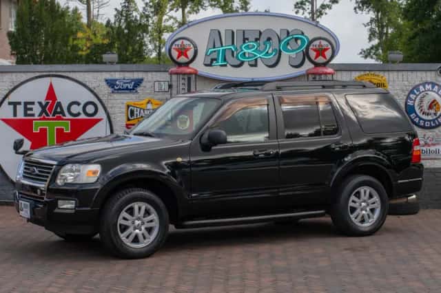 Ford Explorer (2010)