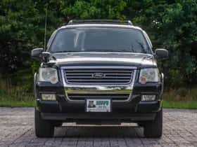 Ford Explorer (2010) thumbnail 13
