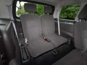 Ford Explorer (2010) thumbnail 20
