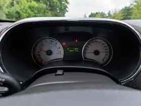 Ford Explorer (2010) thumbnail 25