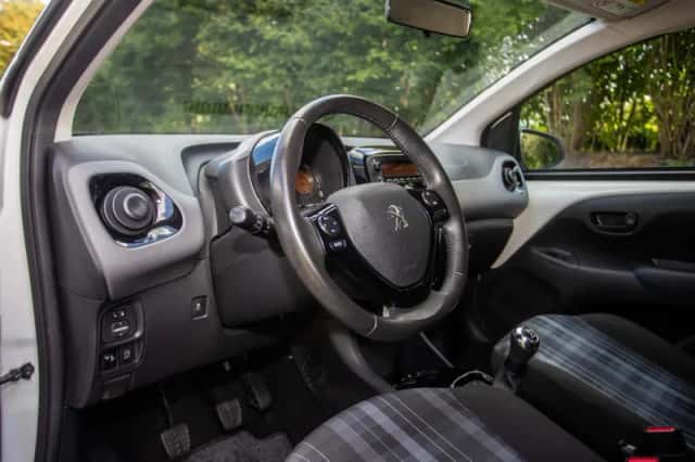 Peugeot 108 (2020) thumbnail 11