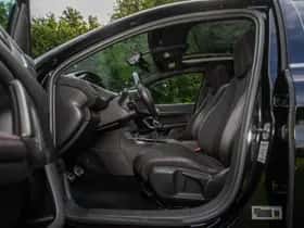 Peugeot 308 (2016) thumbnail 12