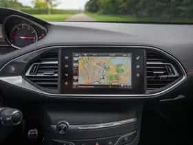 Peugeot 308 (2016) thumbnail 19