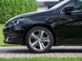 Peugeot 308 (2016) thumbnail 7
