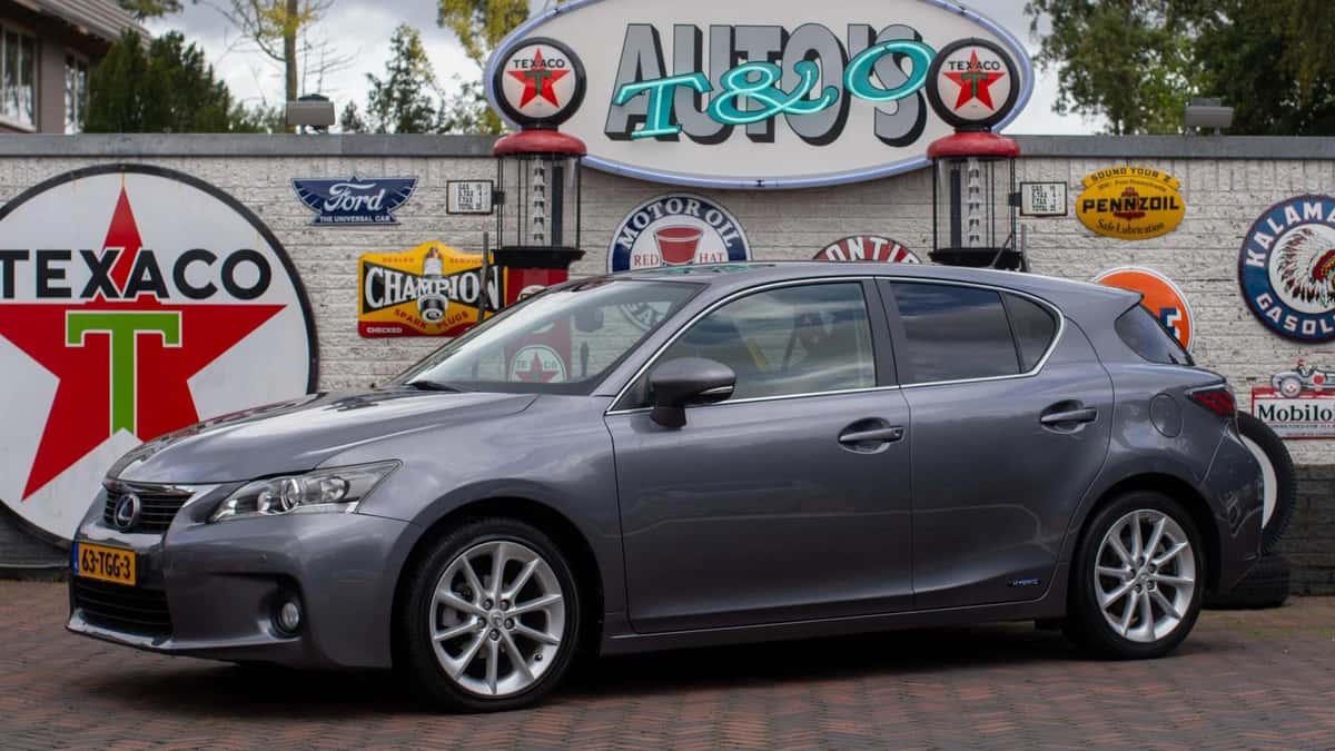 Lexus CT (2012) — foto 1