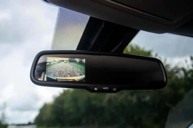 Lexus CT (2012) thumbnail 20