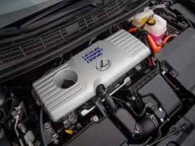 Lexus CT (2012) thumbnail 24