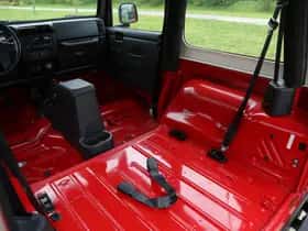 Jeep Wrangler thumbnail 36