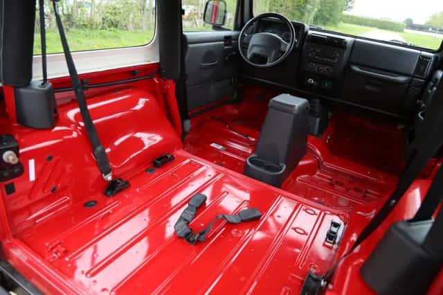 Jeep Wrangler (2004) thumbnail 37