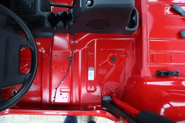 Jeep Wrangler (2004) thumbnail 39
