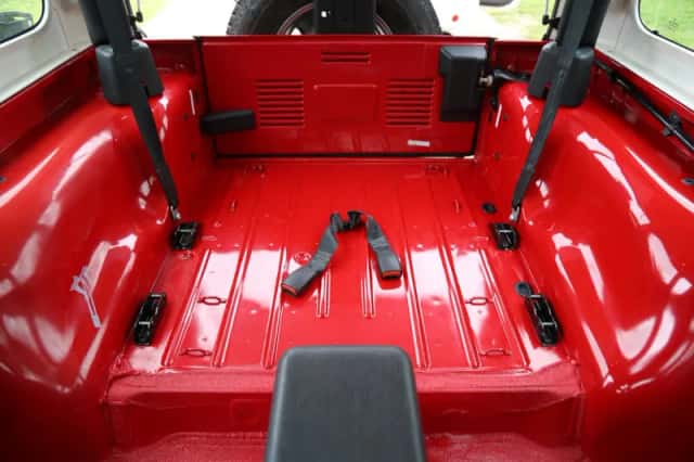Jeep Wrangler (2004) thumbnail 41