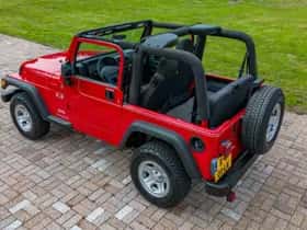 Jeep Wrangler thumbnail 8