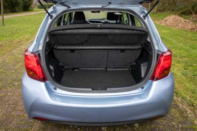 Toyota Yaris (2015) thumbnail 20