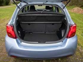 Toyota Yaris (2015) thumbnail 20