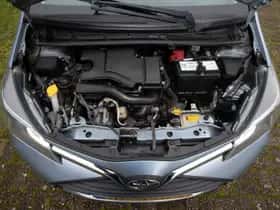 Toyota Yaris (2015) thumbnail 21