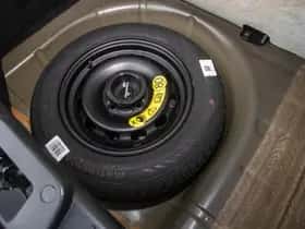 Ford Fiesta (2015) thumbnail 22