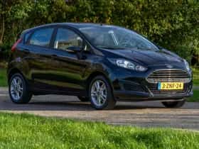 Ford Fiesta (2015) thumbnail 10