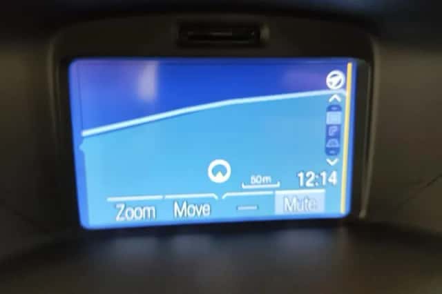 Ford Fiesta (2015) thumbnail 13