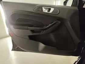 Ford Fiesta (2015) thumbnail 15