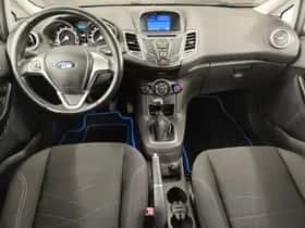 Ford Fiesta (2015) thumbnail 8