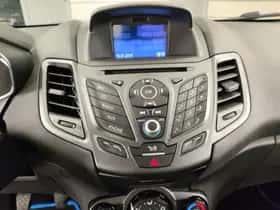 Ford Fiesta (2015) thumbnail 10
