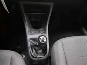 Volkswagen Up! (2012) thumbnail 12