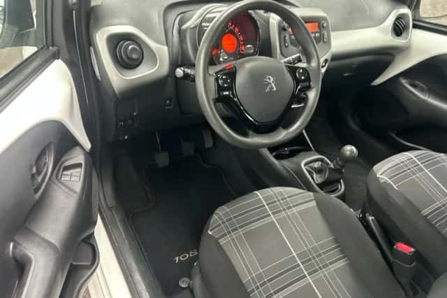 Peugeot 108 (2018) thumbnail 5