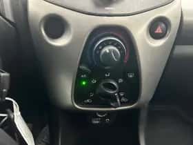 Peugeot 108 (2018) thumbnail 9