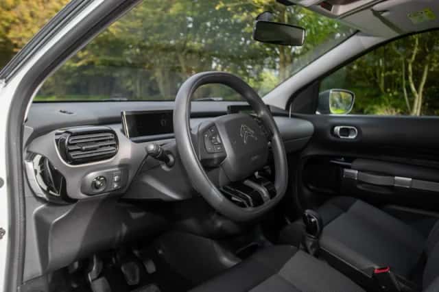 Citroën C4 Cactus (2015) thumbnail 13