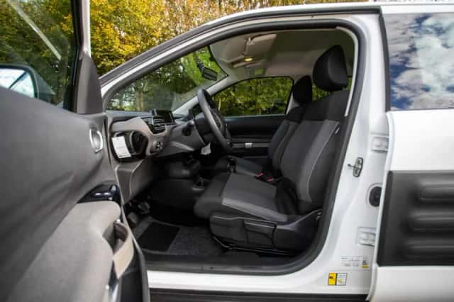 Citroën C4 Cactus (2015) thumbnail 14