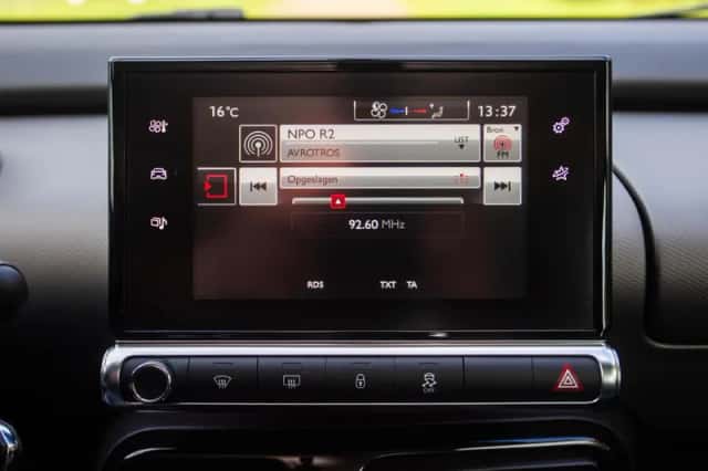 Citroën C4 Cactus (2015) thumbnail 18