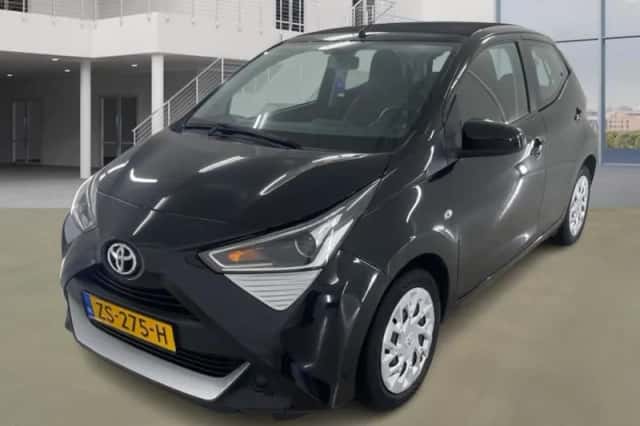 Toyota Aygo (2019) thumbnail 1